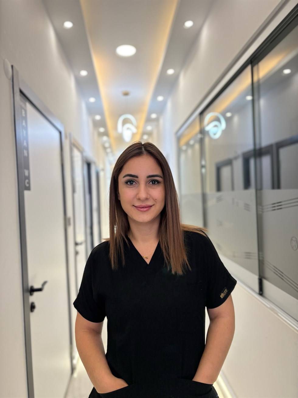 Dr. Ayşe Kaya